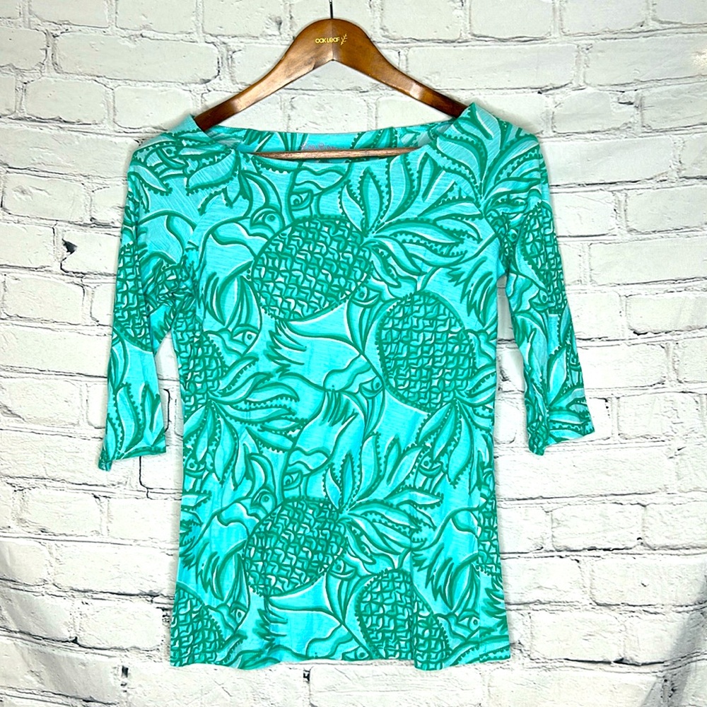 Lilly Pulitzer Blue Green Pineapple Cotton Top Size Medium Excellent Condition